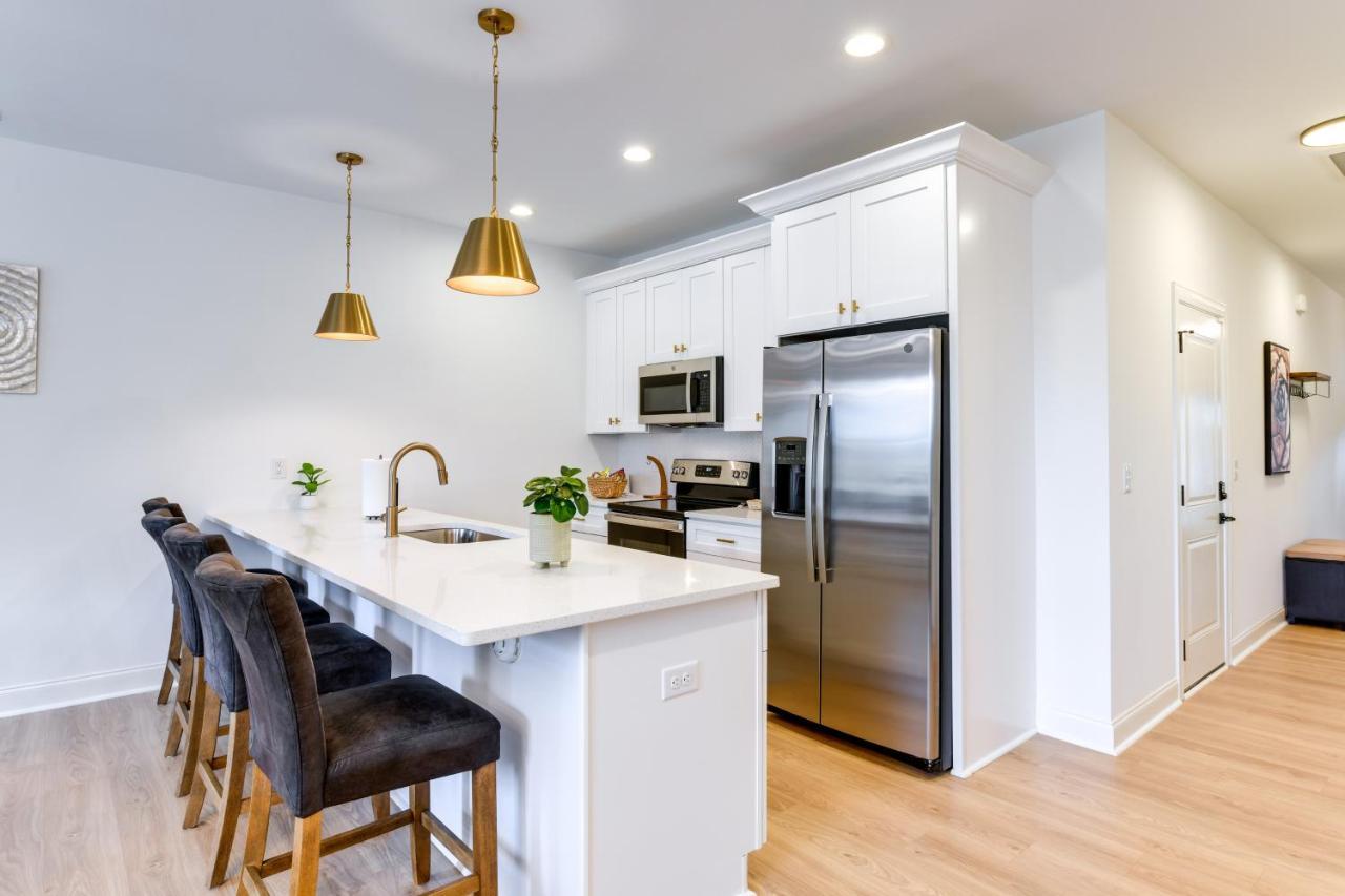 Getaway With Yard - 3 Mi To Uptown! Holiday home Charlotte